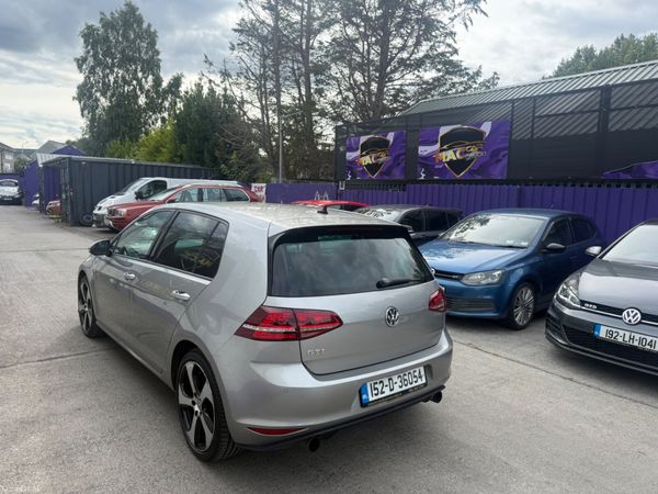 Volkswagen Golf GTI 2015 395010978