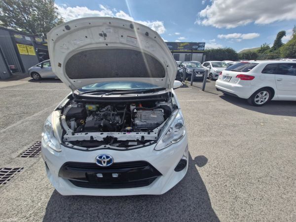 2015 Toyota Aqua 1.5L Hybrid Low Miles Fresh NCT 395011428