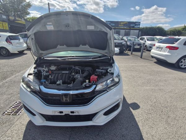 2019 Honda Fit 1.5L Hybrid Automatic Low Miles 395011776