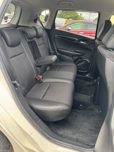 HONDA FIT 1.5 Hybrid Auto 2014 77000 KM 2 keys 395026352