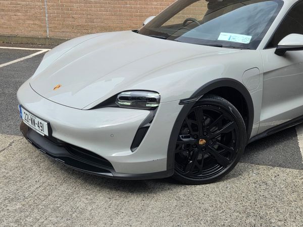 2022 Porsche Taycan -, 5 of 19