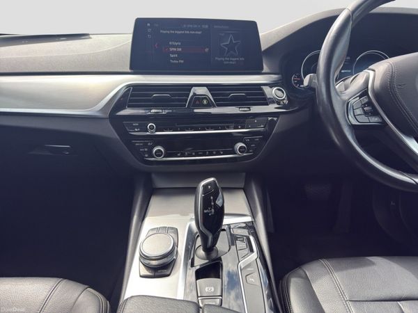 BMW 530e SE iPerformance G30 395146218