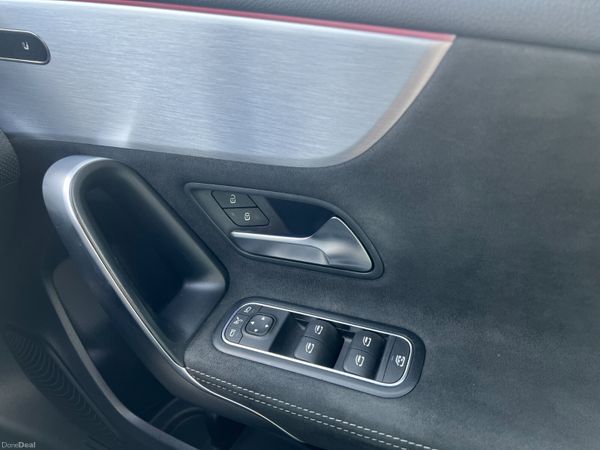 2021 Mercedes-Benz A200D Exclusive Edition 2.0 395162428