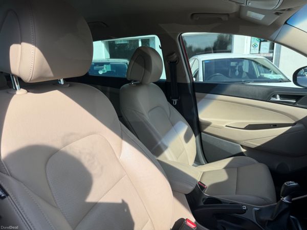 Hyundai Tucson EXECUTIVE 395173644