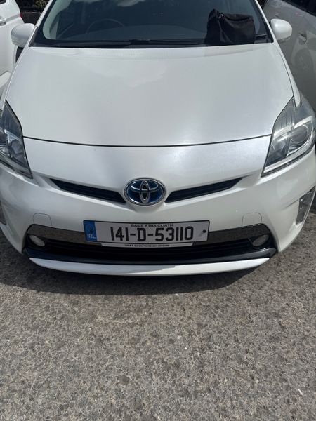 2014 Toyota Prius Hybrid Automatic/ sports 395178562