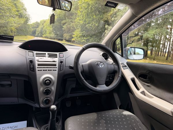 Toyota Yaris 2009 D4D Diesel Very Economical 395188964