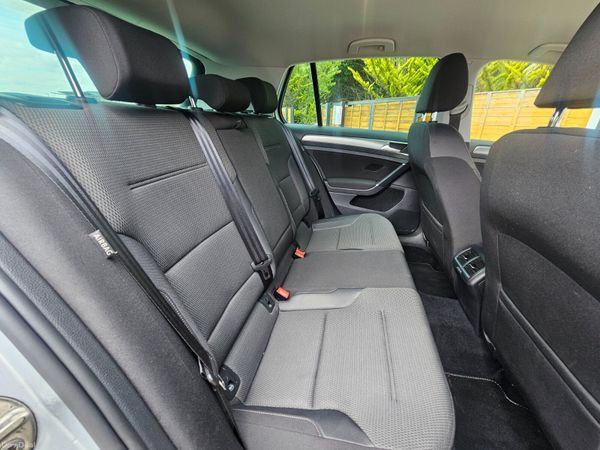 Volkswagen Golf 2016 Auto New Nct 03/28 395191192