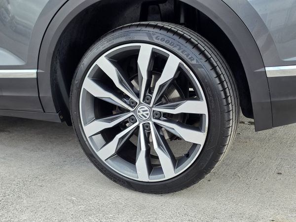 182* VW T-ROC 2.0 150BHP SPORT 4-MOTION TOP SPEC 395138026