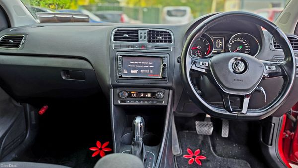 Volkswagen Polo 2016 395284244