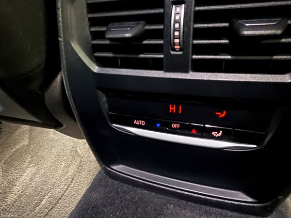 221 BMW 330e SE Pro Touring 395287698
