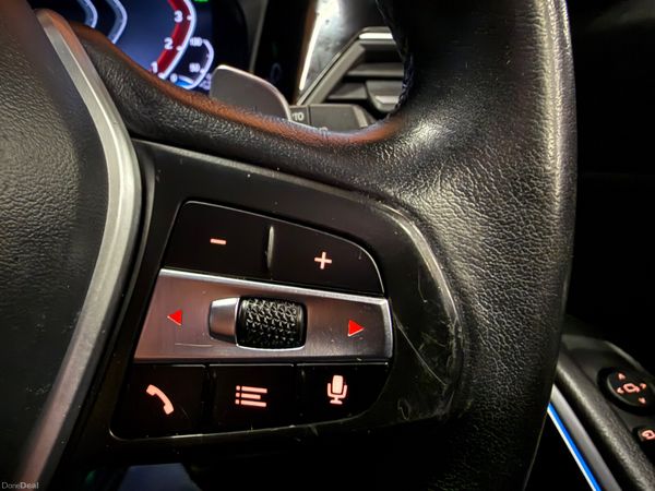 221 BMW 330e SE Pro Touring 395287720