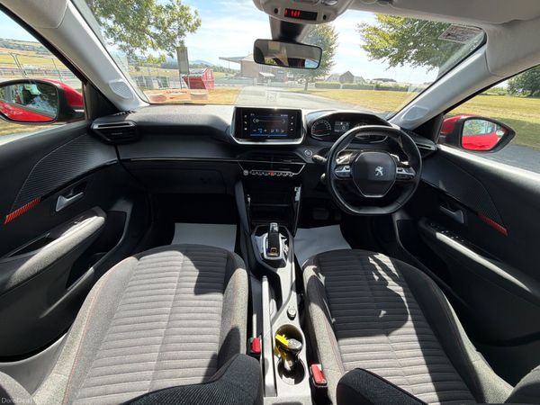 Peugeot 208 2021 puretech Auto 1.2 395288520
