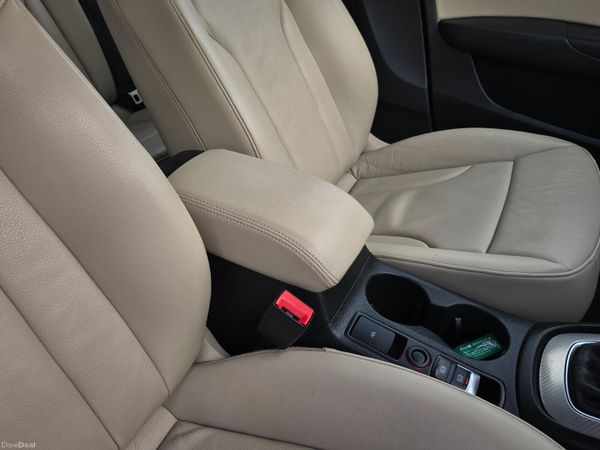 182 Audi Q3 2.0 TDI Manual 395345648