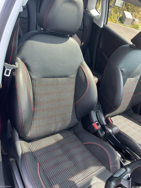 172 Peugeot 2008 GT Line.. Automatic.. Pan Roof 395347152