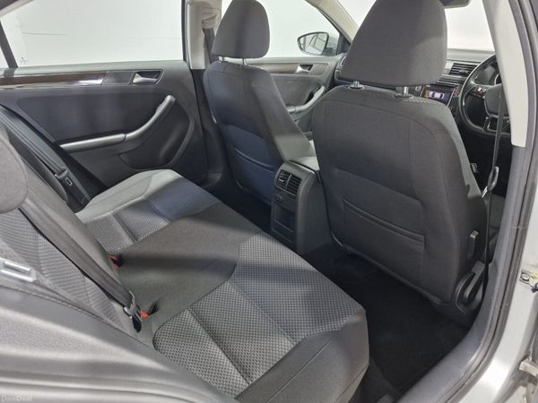 Volkswagen Jetta Comfortline 1.2 New NCT 395392010