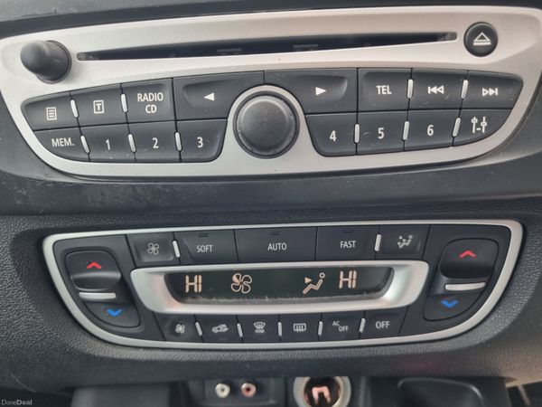 NEW NCT- Renault Grand Scenic 2011 395324470
