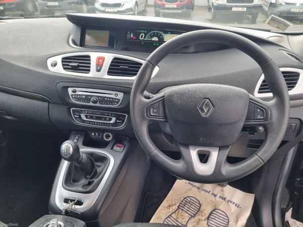 NEW NCT- Renault Grand Scenic 2011 395324518