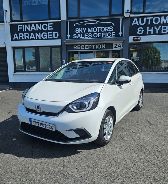 Honda Fit 2022 Petrol Hybrid Automatic 395329998