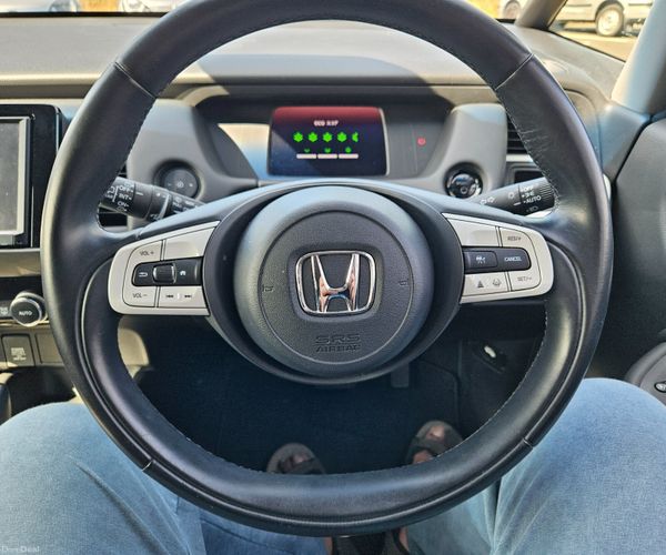 Honda Fit 2022 Petrol Hybrid Automatic 395330044