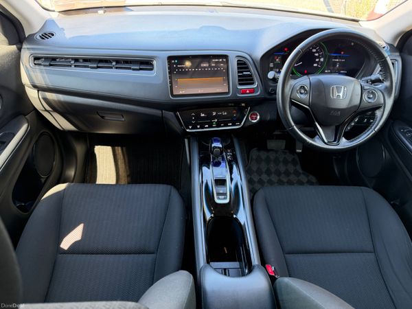 Honda Vezel Hybrid  Automatic 395447364