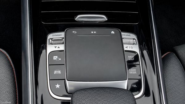 Mercedes-Benz B-Class 2.0L  AMG-LINE SUN-ROOF 395468764