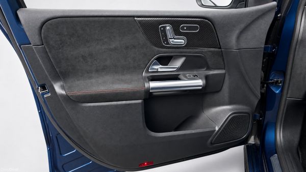 Mercedes-Benz B-Class 2.0L  AMG-LINE SUN-ROOF 395468786