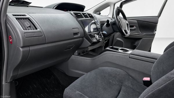Toyota prius alpha 7 seater Self charging Hybrid 395421708