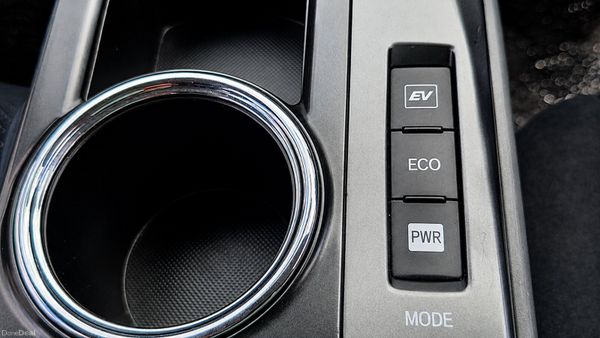 Toyota prius alpha 7 seater Self charging Hybrid 395421720