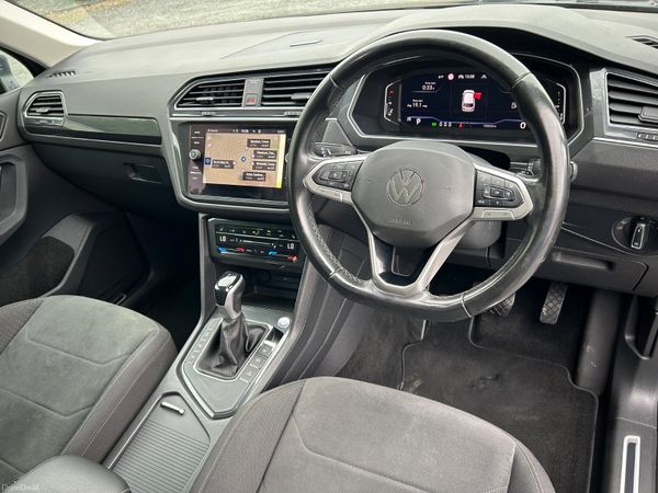 VOLKSWAGEN TIGUAN 2.0TDI ELEGANCE AUTO (VRT INC) 395435536