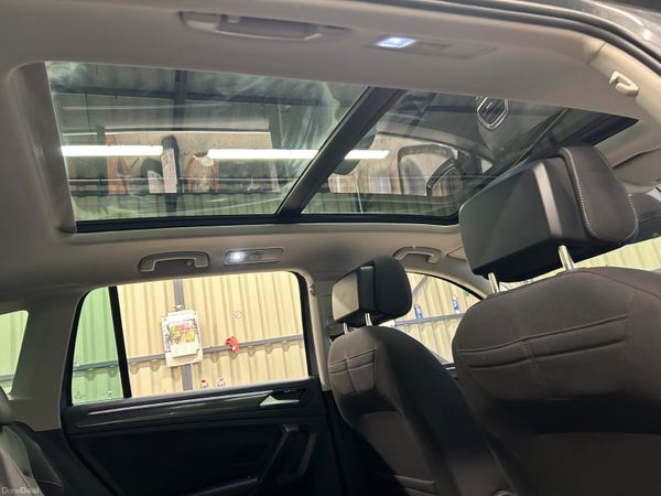 VOLKSWAGEN TIGUAN 2.0TDI ELEGANCE AUTO (VRT INC) 395435634