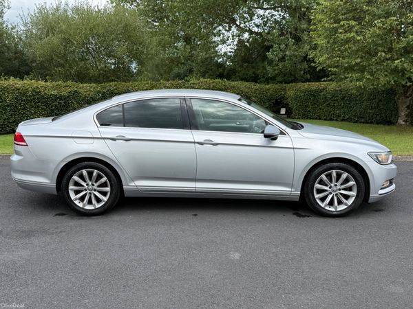 Volkswagen Passat 2016 395437952