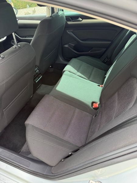 Volkswagen Passat 2016 395438000