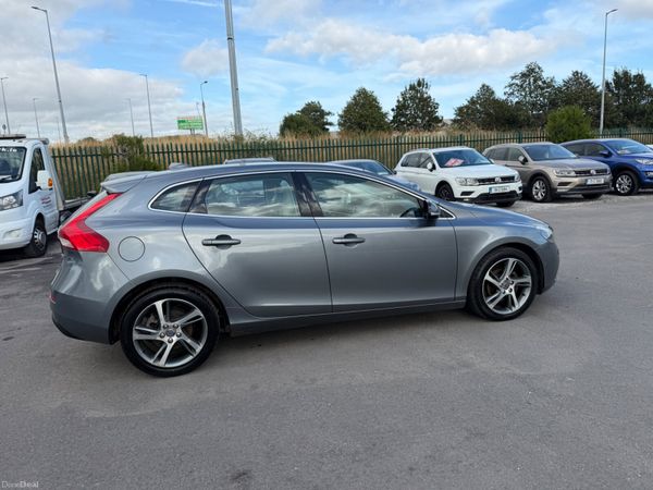 2015 VOLVO  V40     NEW NCT 2027 395540298