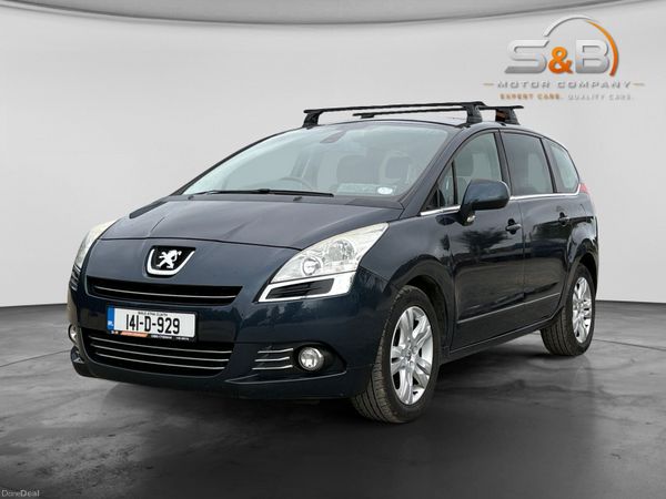 2014 Peugeot 5008 Active Family, 2 of 13