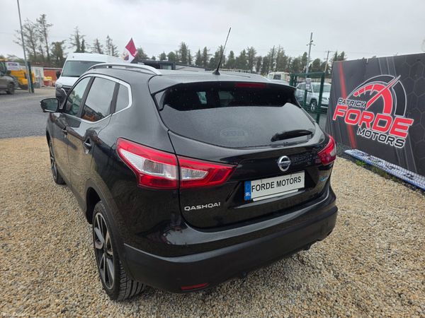 Nissan Qashqai 2014 395563776