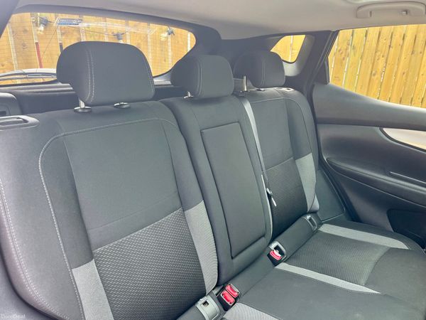 Nissan Qashqai 2019 N connecta 395564122
