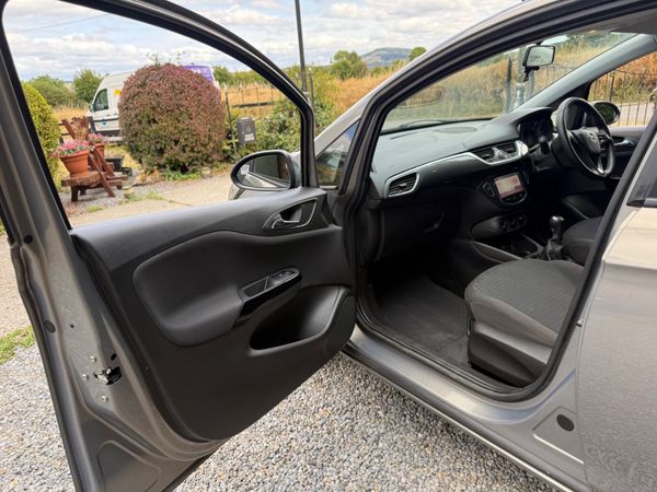 Opel Corsa 2015 1.4 Petrol! Low Mileage!High Spec! 395588040
