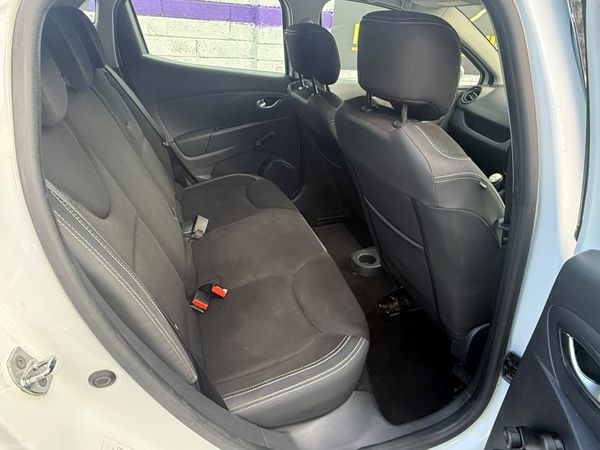 Renault Clio 2019 395590338