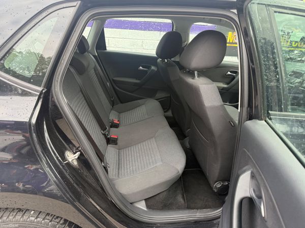 Volkswagen Polo 2014 395640714