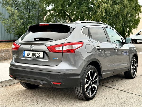 🔴 Nissan Qashqai SV Full Spec 395646534