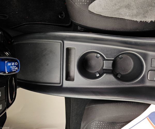 2022 Toyota Prius 1.8 Hybrid Automatic 395646794