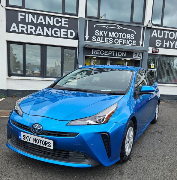 2022 Toyota Prius 1.8 Hybrid Automatic 395646808