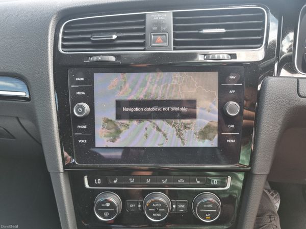 Volkswagen Golf 2018 395682382