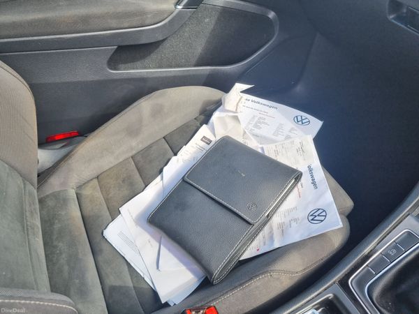 Volkswagen Golf 2018 395682392