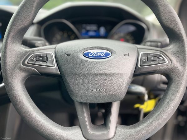 Ford Focus 2015 395626848