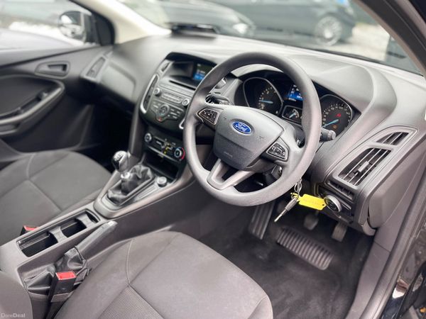 Ford Focus 2015 395626836