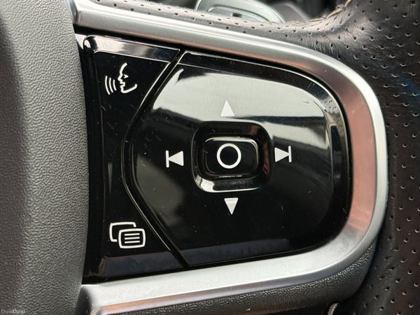Now Reserved! Stunning 192 Volvo XC60 R-Design! 395632692