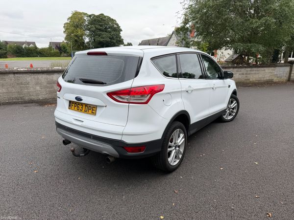 Ford Kuga 395773478