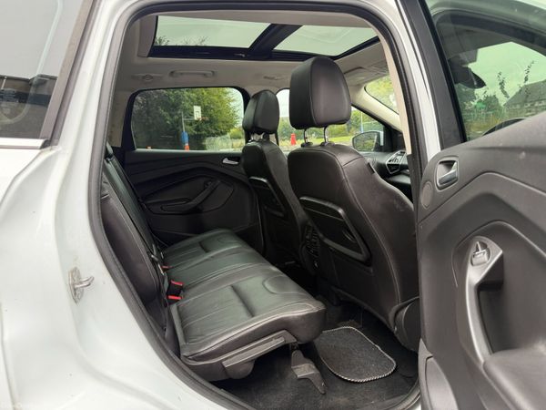 Ford Kuga 395773482