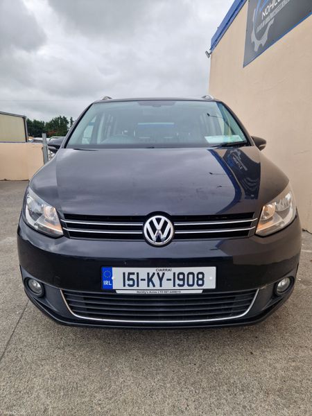Volkswagen Touran 2015 395798400